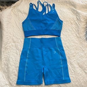 Gymshark bra and shirt set Sz L/XL